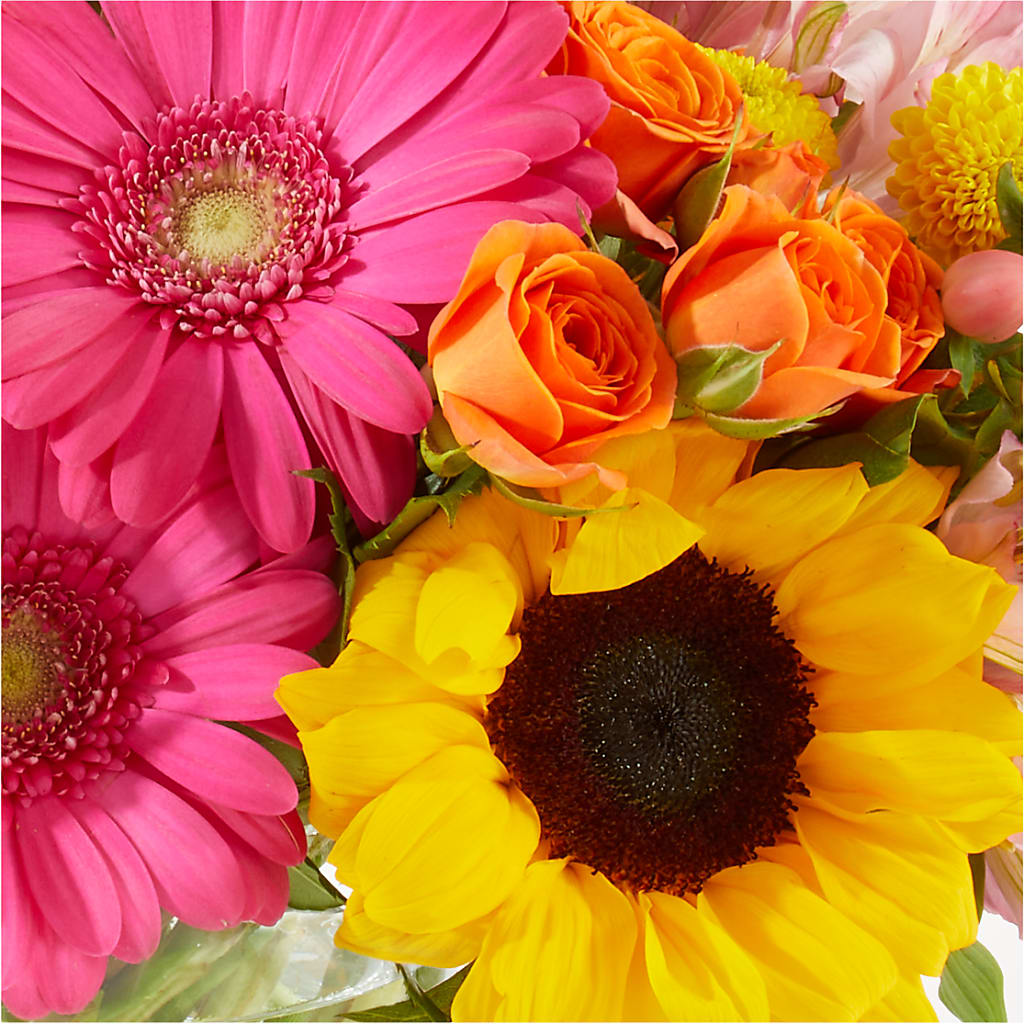 Florist Original Mixed Bouquet – BLOOM FLOWERS & EVENT RENTALS, Corona CA