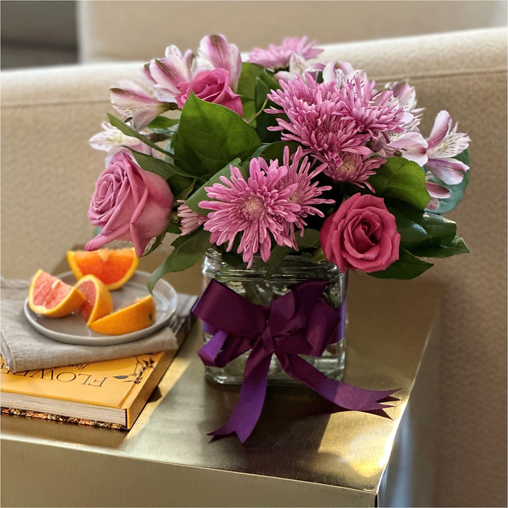 Sugarplum Bouquet – BLOOM FLOWERS & EVENT RENTALS, Corona CA