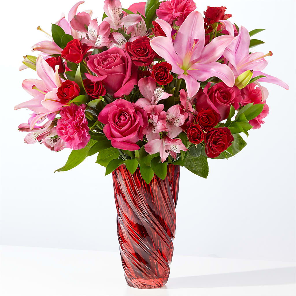 In Love Bouquet with Luxe Swirl Vase – BLOOM FLOWERS & EVENT RENTALS, Corona CA