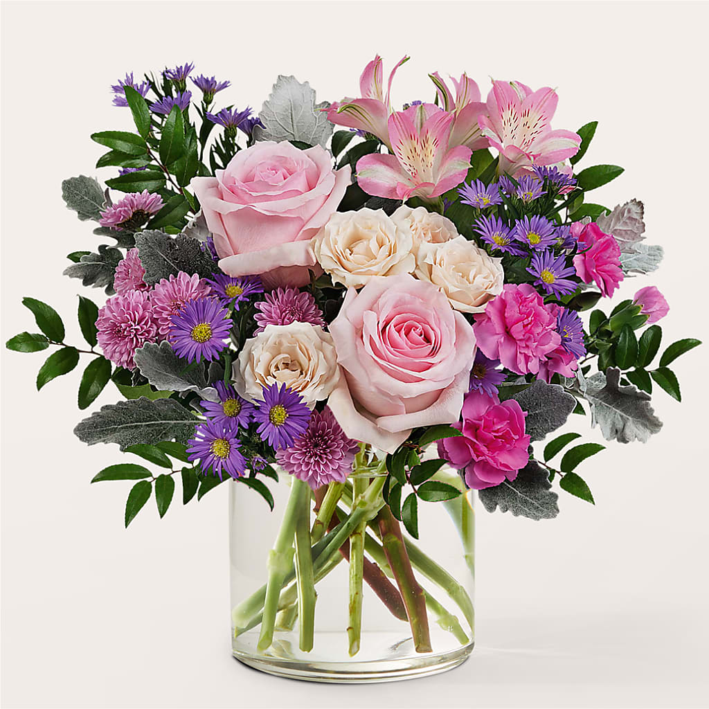 Light as a Feather Bouquet – BLOOM FLOWERS & EVENT RENTALS, Corona CA