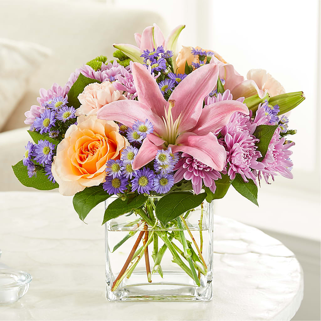 Delicate Details Bouquet – BLOOM FLOWERS & EVENT RENTALS, Corona CA