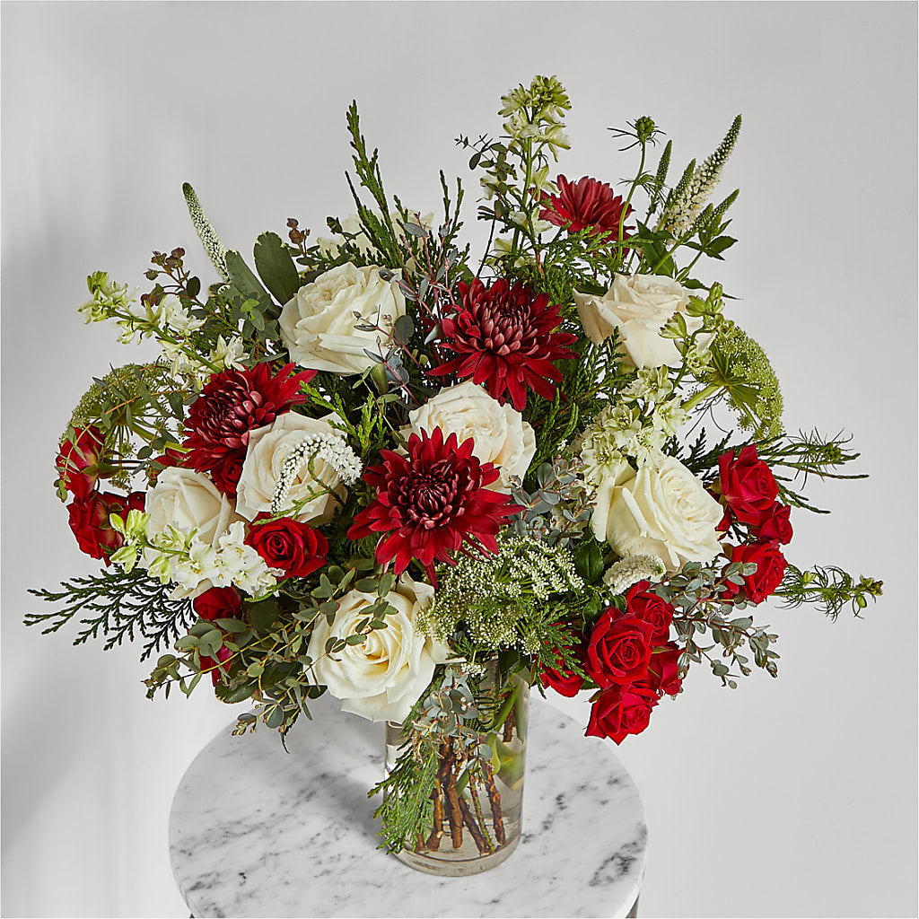 Favorite Traditions Bouquet – BLOOM FLOWERS & EVENT RENTALS, Corona CA