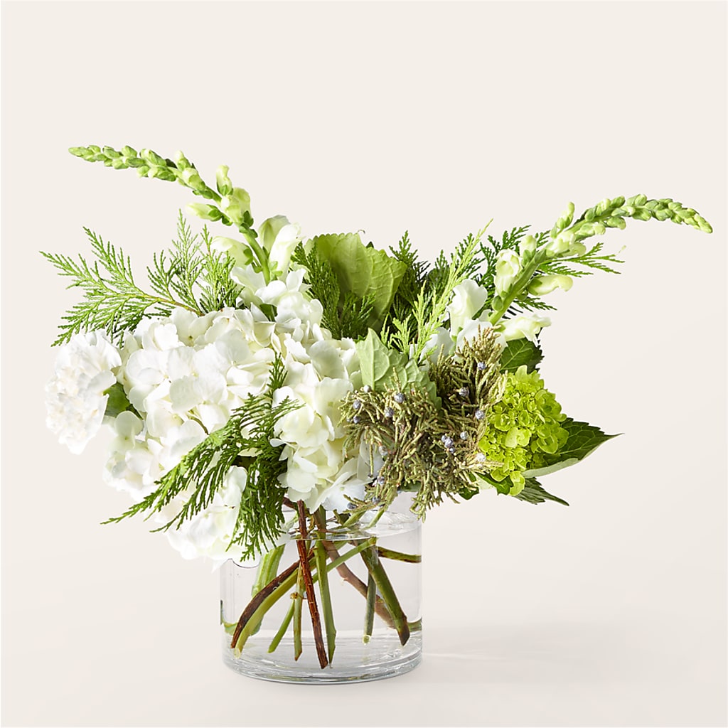 Marshmallows on Top Bouquet – BLOOM FLOWERS & EVENT RENTALS, Corona CA