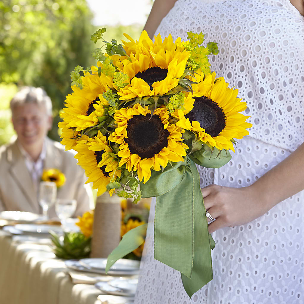 Free Spirit Bouquet – BLOOM FLOWERS & EVENT RENTALS, Corona CA