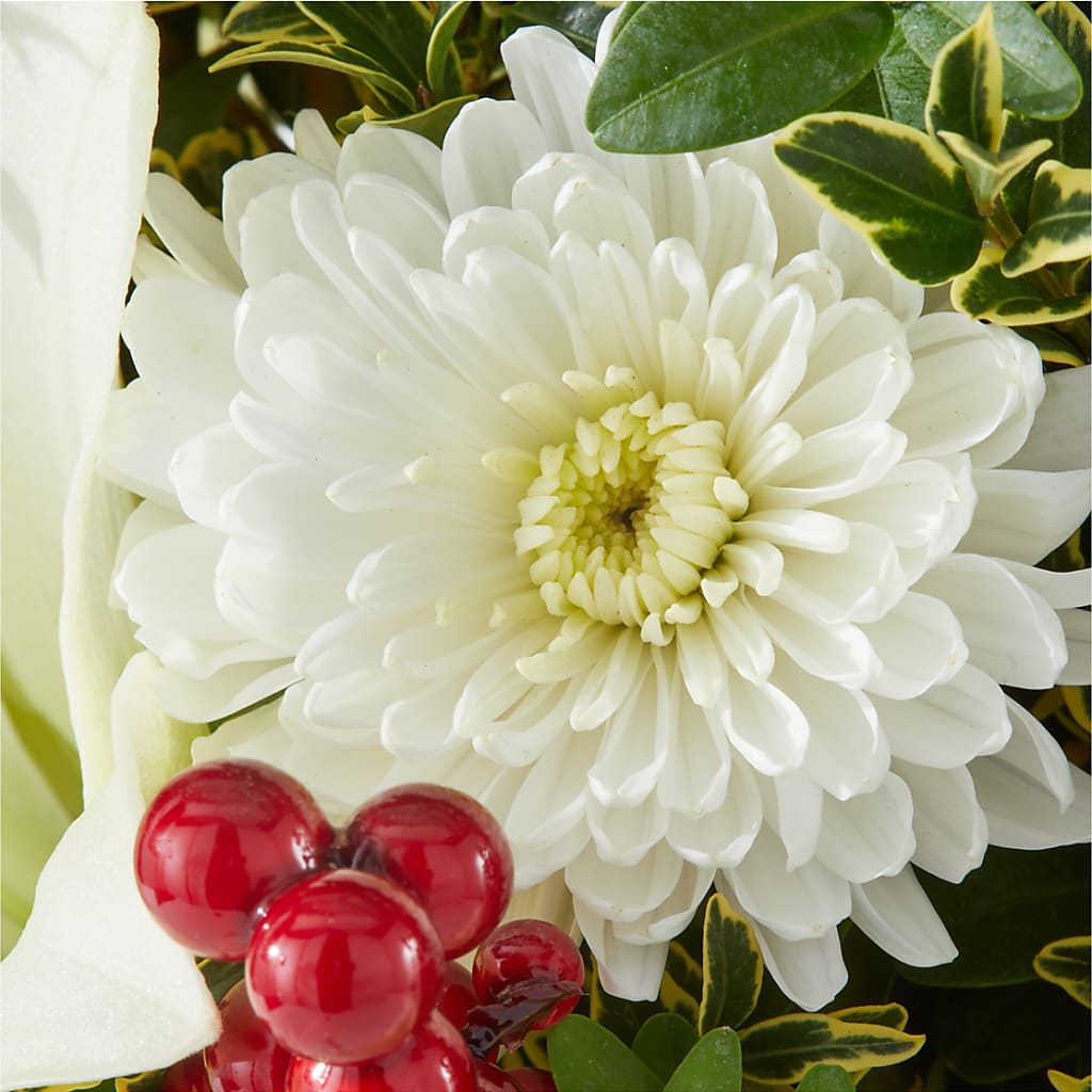 Festive Moments Tree – BLOOM FLOWERS & EVENT RENTALS, Corona CA