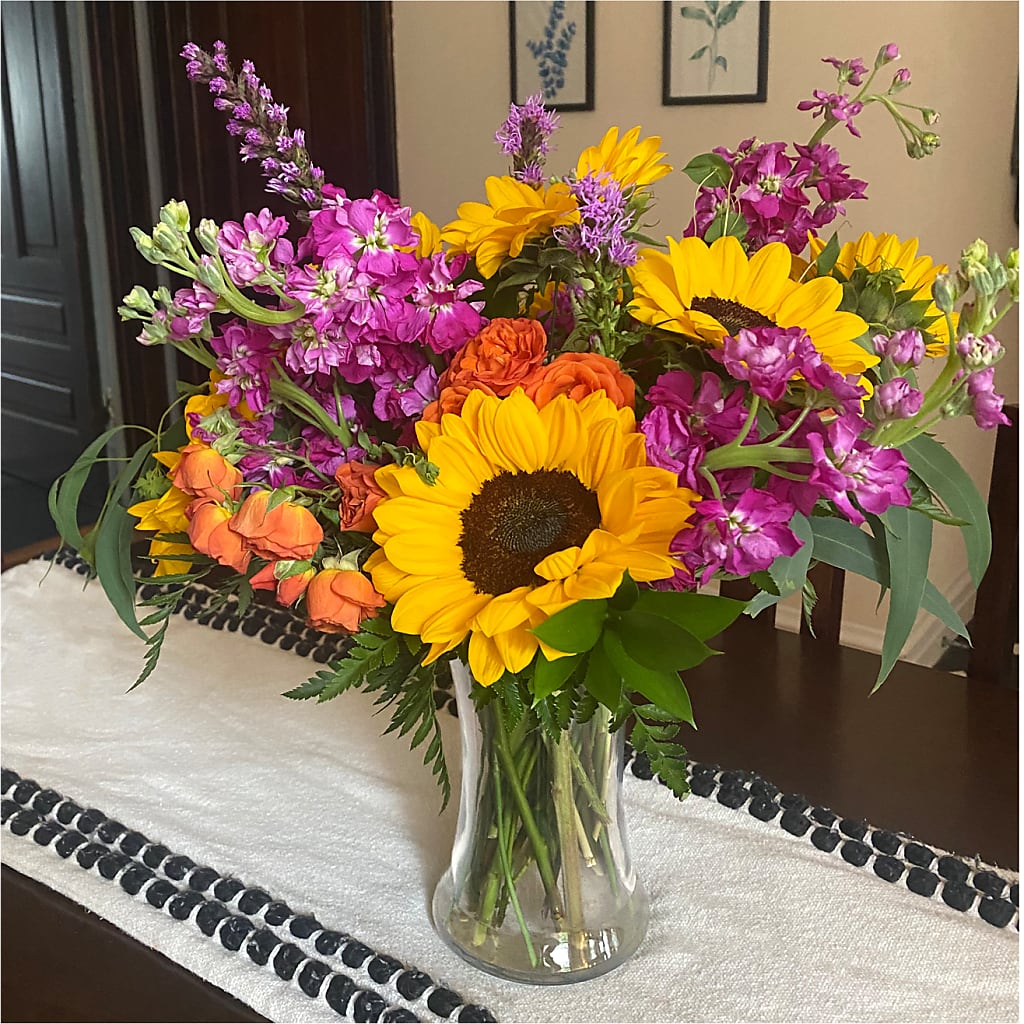Rays of Life Bouquet – BLOOM FLOWERS & EVENT RENTALS, Corona CA