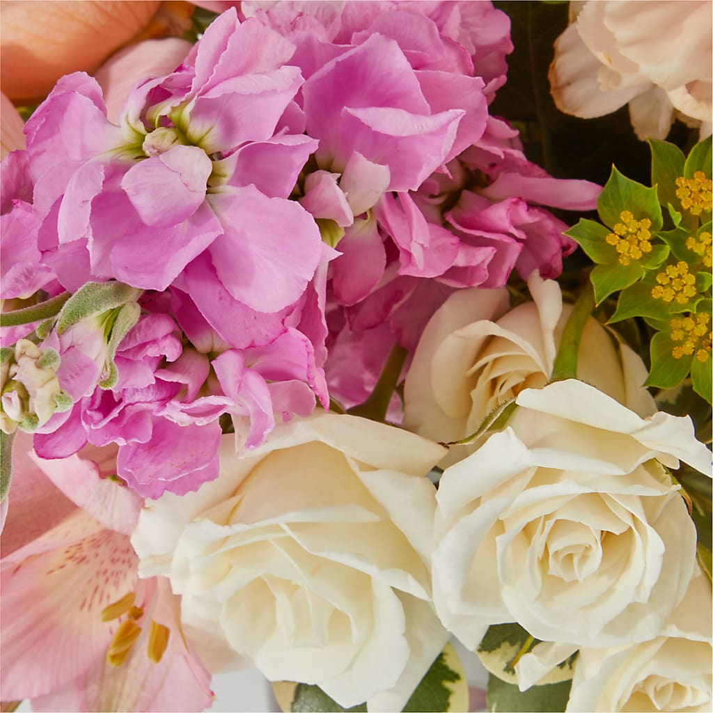 Paradise Bouquet – BLOOM FLOWERS & EVENT RENTALS, Corona CA