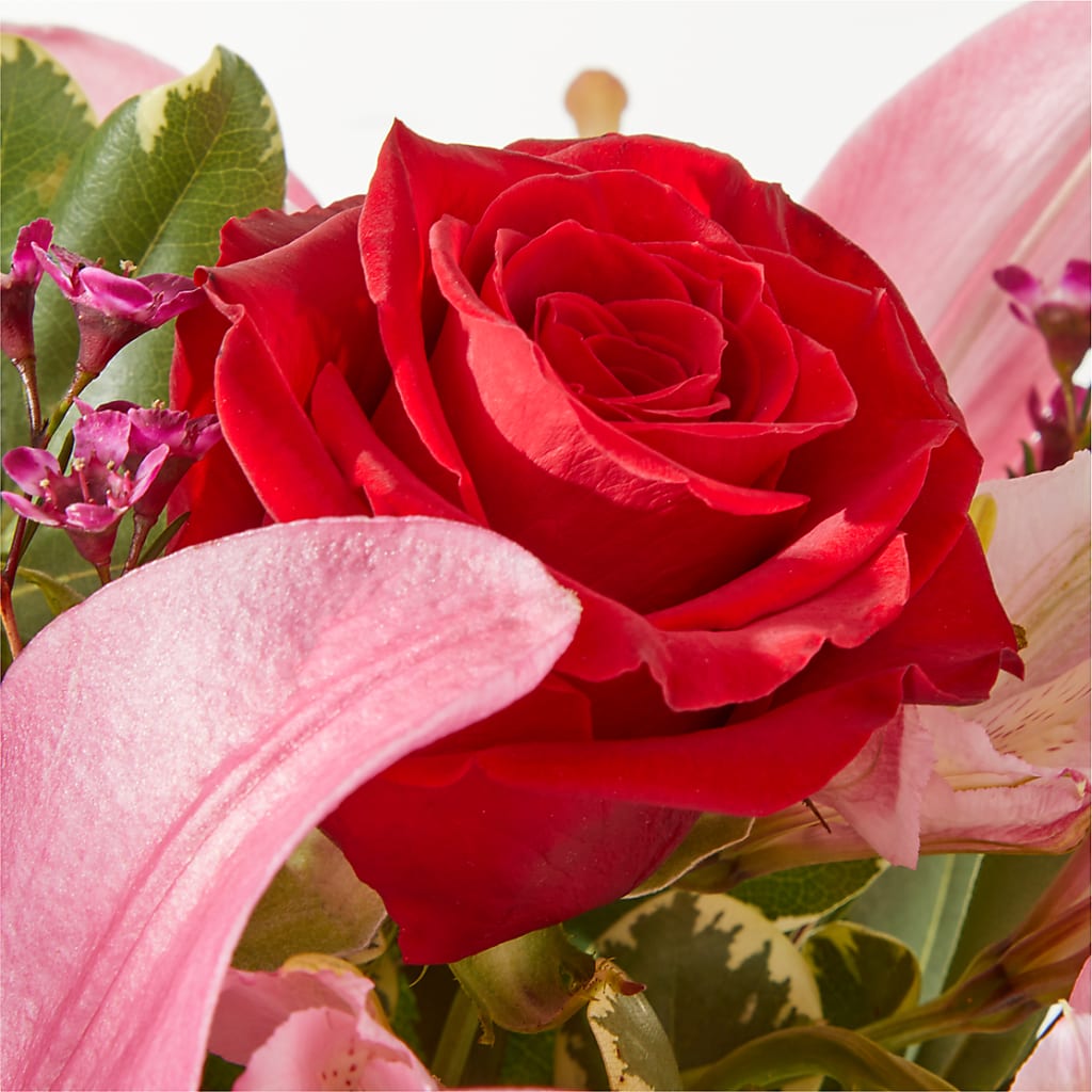Lucky in Love Bouquet – BLOOM FLOWERS & EVENT RENTALS, Corona CA