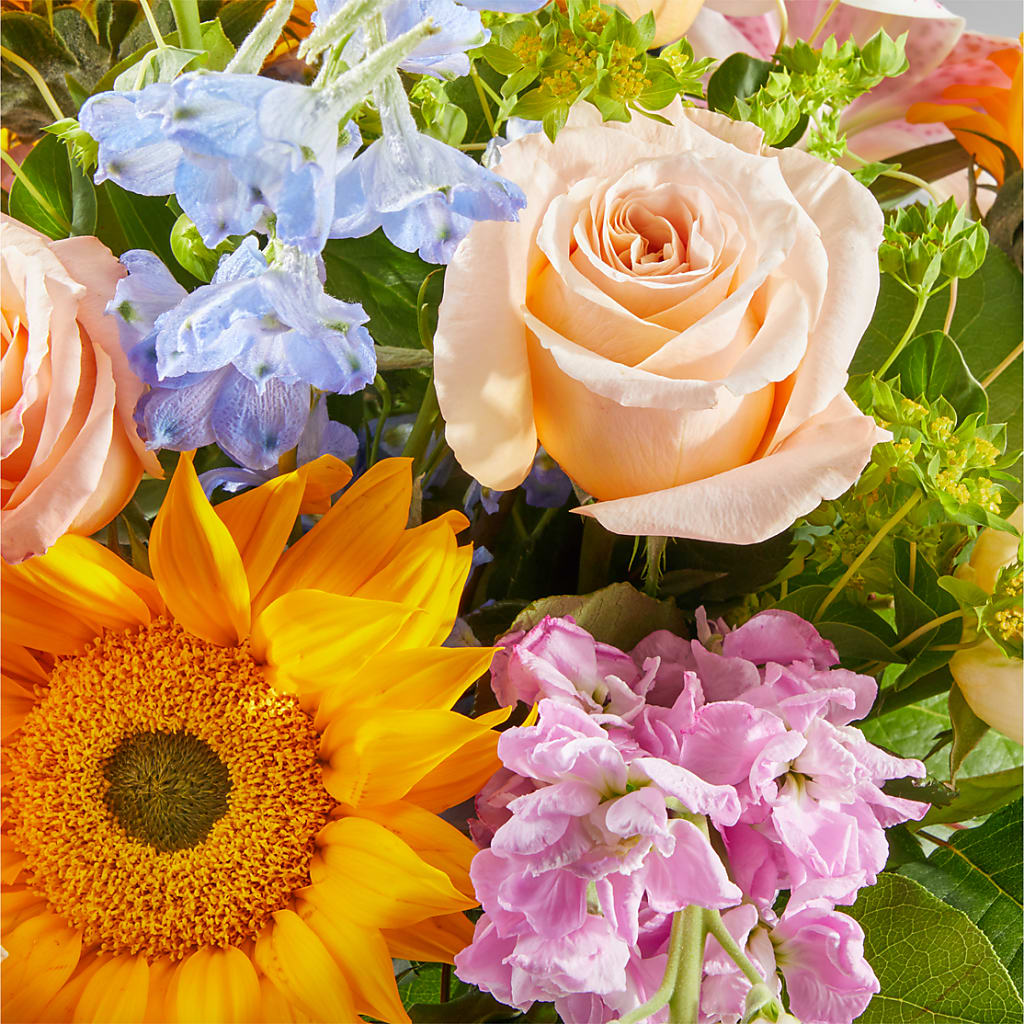 Dreamy Meadows Bouquet – BLOOM FLOWERS & EVENT RENTALS, Corona CA