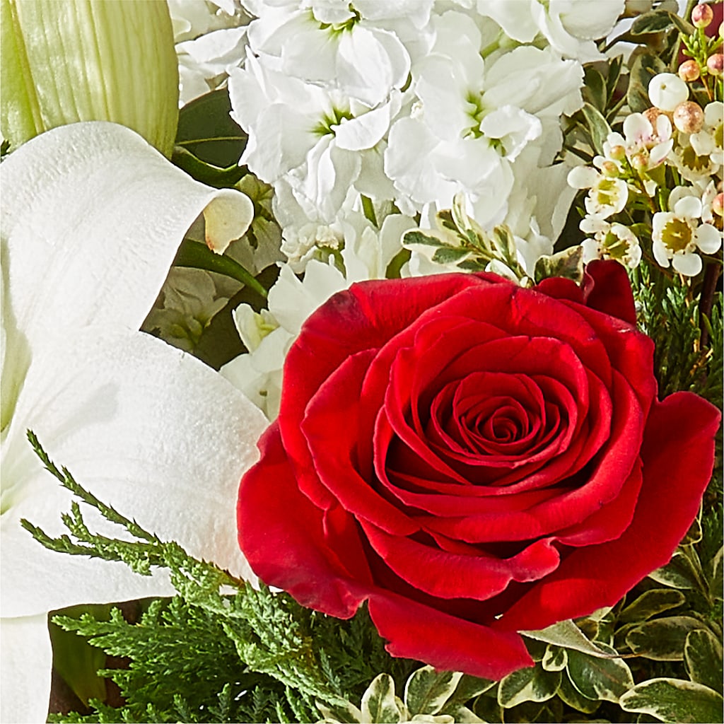 Twinkle Lights Bouquet – BLOOM FLOWERS & EVENT RENTALS, Corona CA
