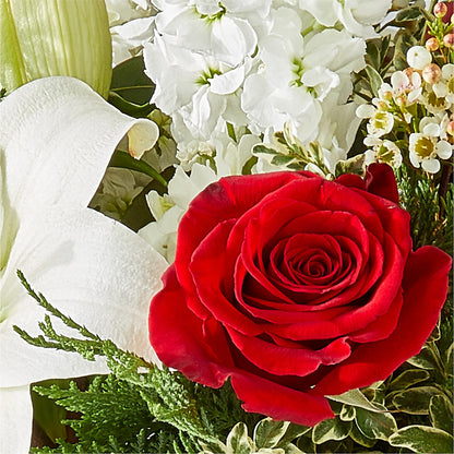 Twinkle Lights Bouquet – BLOOM FLOWERS & EVENT RENTALS, Corona CA