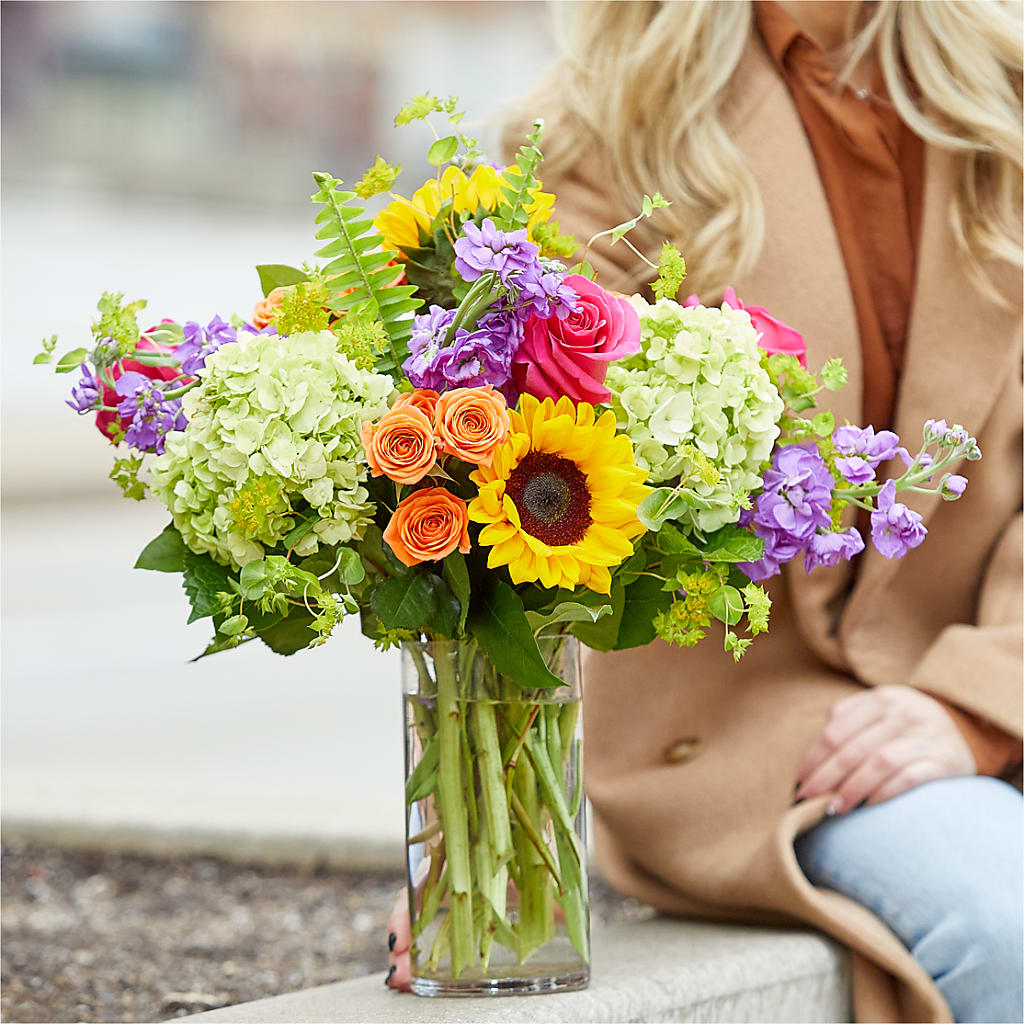 Vibrant Greetings Bouquet – BLOOM FLOWERS & EVENT RENTALS, Corona CA