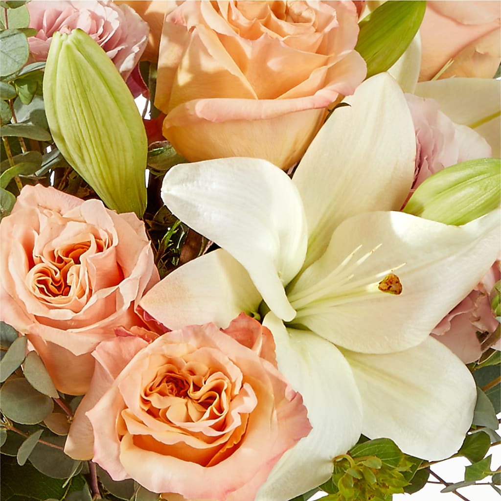 Grapefruit Splash Bouquet – BLOOM FLOWERS & EVENT RENTALS, Corona CA