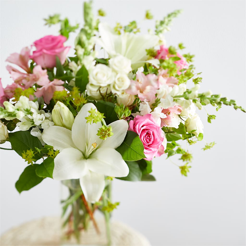 Fondly Bouquet – BLOOM FLOWERS & EVENT RENTALS, Corona CA