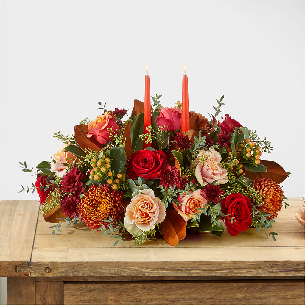 Gather Near Centerpiece – BLOOM FLOWERS & EVENT RENTALS, Corona CA
